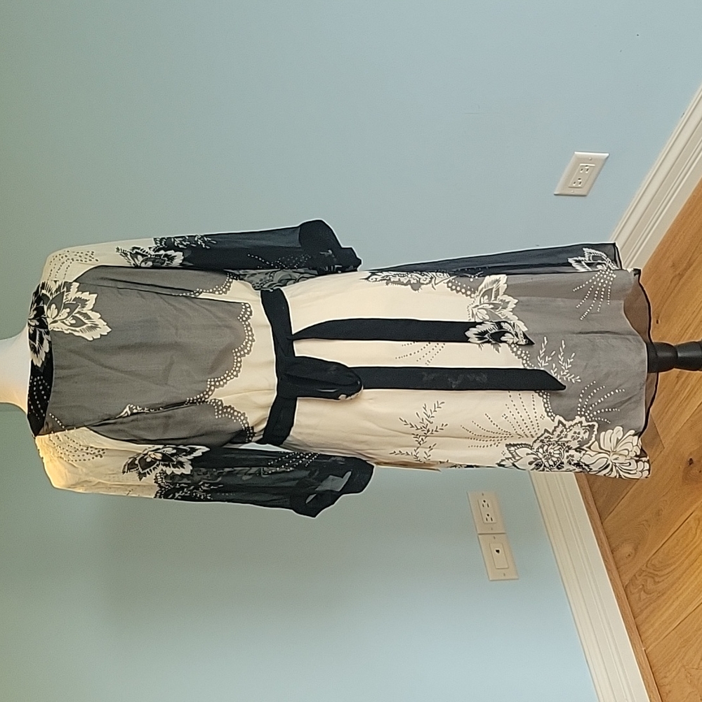 Dress - Picture 8 of 12